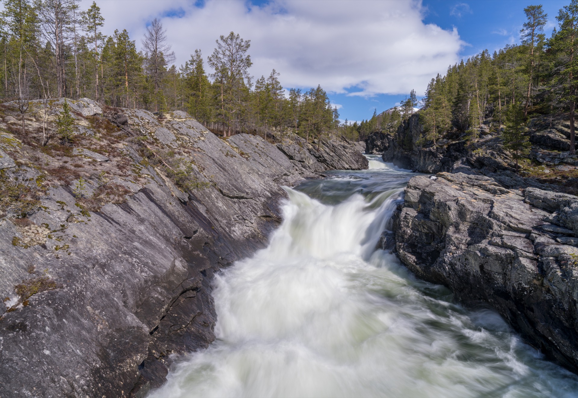 Pollfoss – widok na wodospad